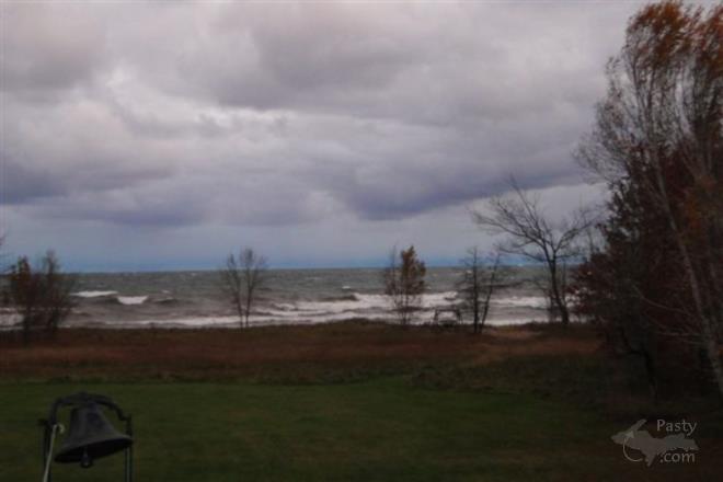 Photos by Frank Jezek