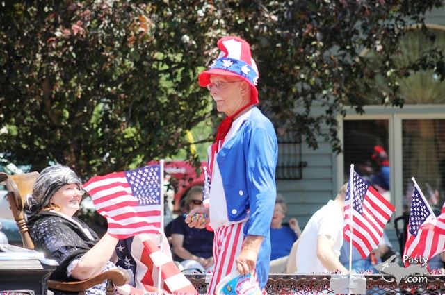 Photos by William Linn